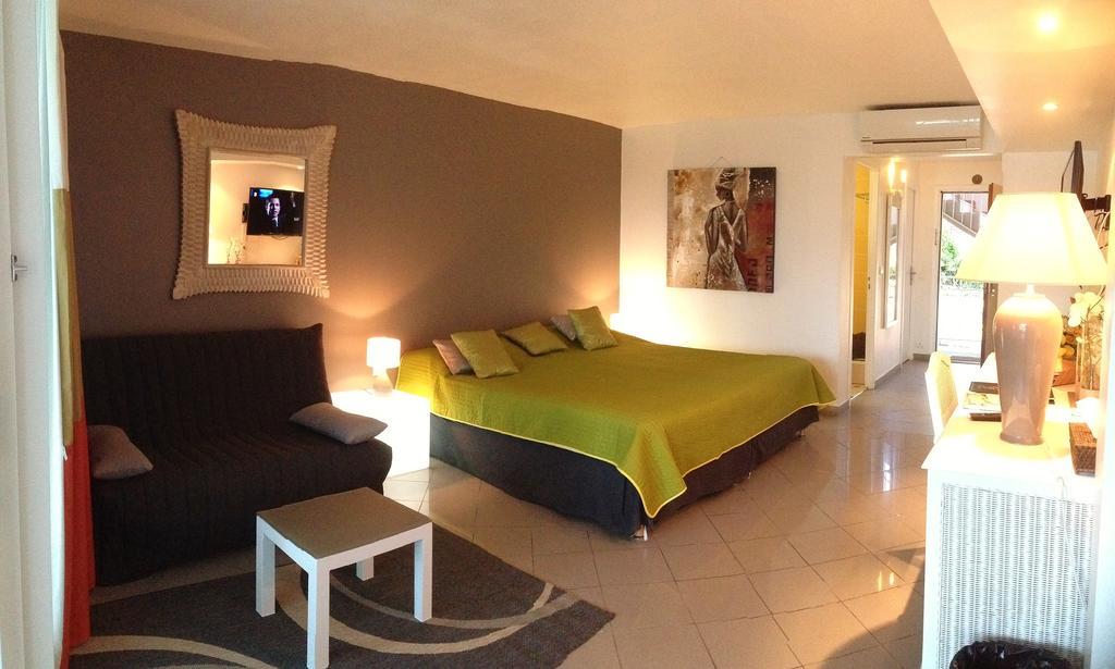 Studio De Charme Le Gosier  Εξωτερικό φωτογραφία